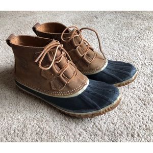 Sorel waterproof boots size 8